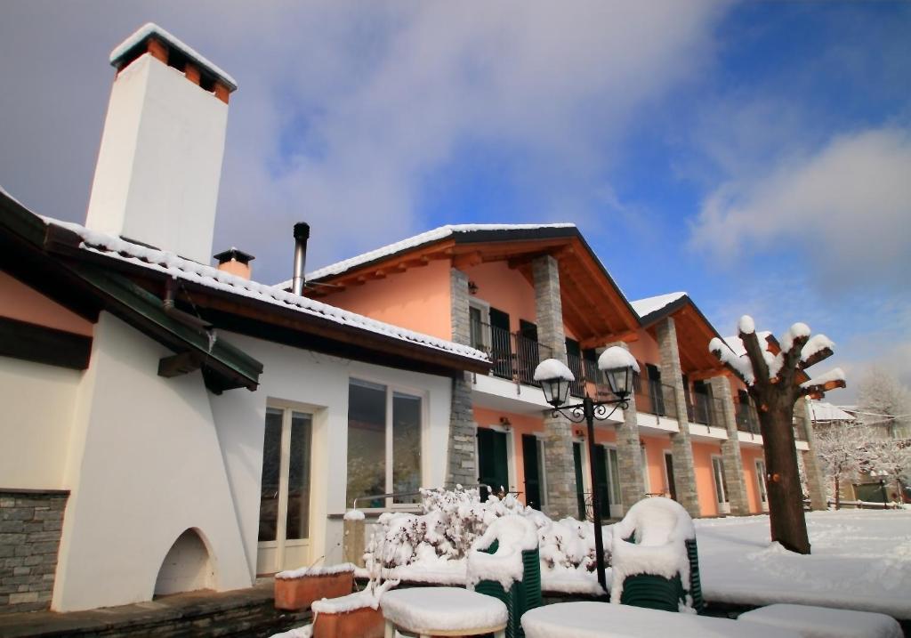 Garni Viggiona Hotel Trarego Buitenkant foto